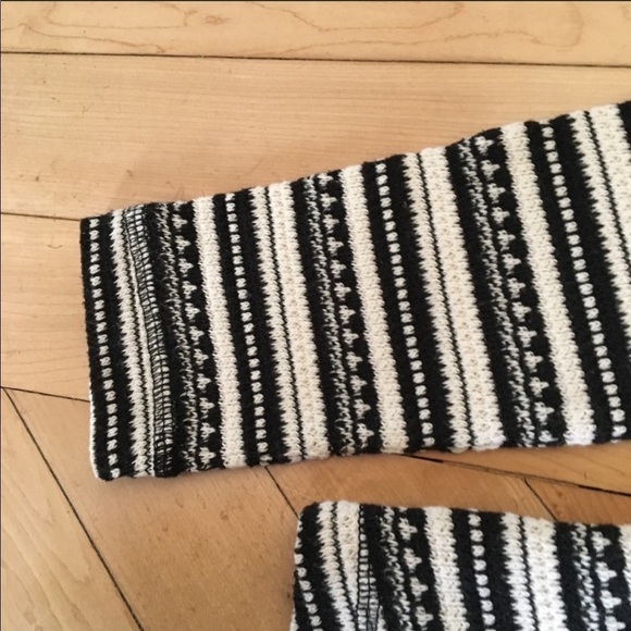 Lucky Brand stripe long sleeve tee size small - Picture 3 of 6